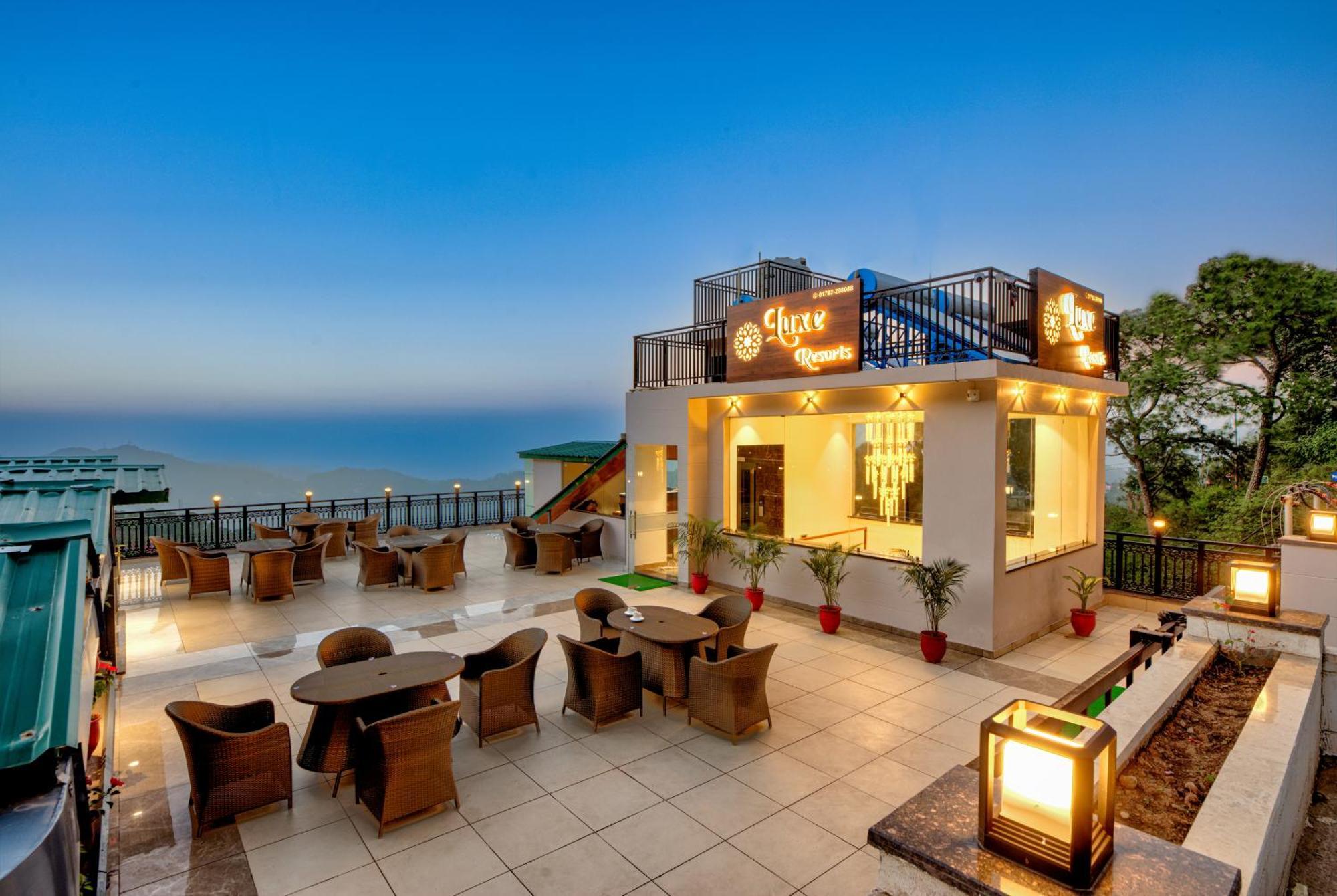 Luxe Resorts - Centrally Heated Air Conditioned Hotel In The Heart Of Kasauli Exterior foto